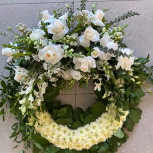 round wreath flowers